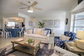 Beach retreat in Gulf Gate close to Siesta Key! - Image 3