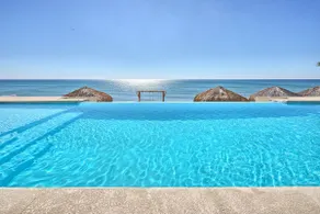 SIX PALMS VILLA # 9 - Image 2