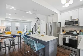 4 Bed 3 Bath Home 15 min from White House - Image 5