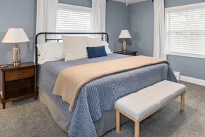 Spacious Ranch Home-5 BR, including 2 King Suites! - Image 5