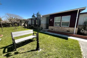Beautiful 2BR1BA Home, Smart TVs, Bidet, Free Pkg - Image 5