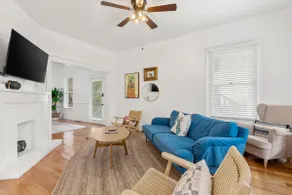 2-Bdrm Apt in Downtown St Aug - Image 5