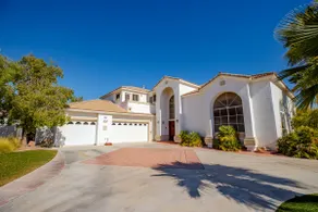Luxury Vacation 4000 Sq Ft House Huge Pool / Spa - Image 2
