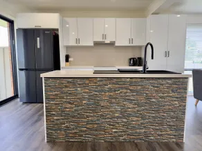 4 Bedroom Home South Penrith. - Image 4