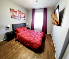 5 Bedroom - Big 4k TV In Every Room, Coffee, Wi-fi - Image 5