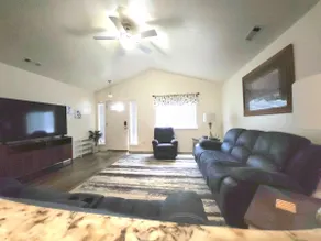 Comfy Home in Crescent City - Image 4