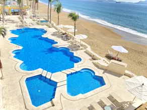Ocean View: Terrace & Pools - Image 3