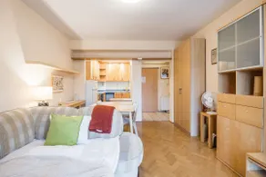 Citadel Manor Apartment - Image 2