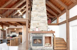 Ô Septième Ciel | View, hot tub, fireplace and pool table - Image 4