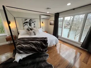 Cozy Cabin on the Lake w/ HotTub - Image 3