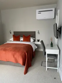 Luxury Studio in Belgravia - Image 5