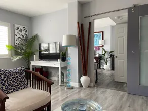 Your private sweet suite on Ocean Drive! - Image 3
