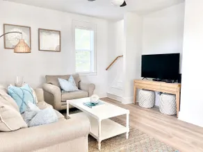 Private, updated 30a Beach Bungalow - Image 5