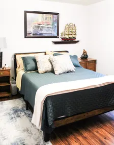 James' Place 2BR/2BA| King Suite | Patio - Image 3