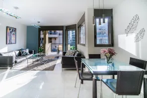 Super-Star 3BR Private Parking ! - Image 3