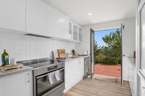 Milton Park Villa 3 - Image 3