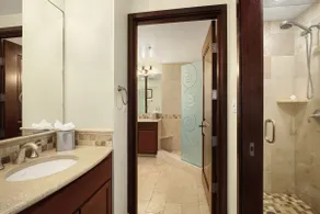 Waipouli Beach Resort H305 - Image 5