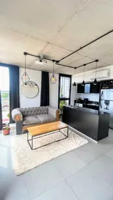 Modern. Beautiful view. Laundry. Olives, centrally located - Image 2
