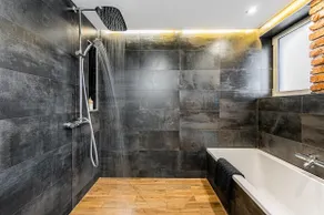 Luxury Apartment in the City Centre - Image 5