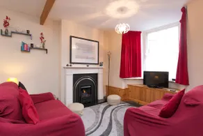 Comfortable Stone Built Cottage in Menai Bridge - Image 4