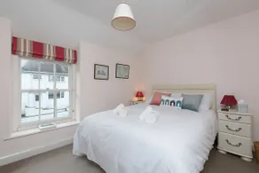 Comfortable Stone Built Cottage in Menai Bridge - Image 5