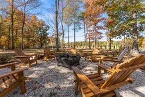 Pool, Huge Backyard - Near Hiking & The Caverns - Image 4