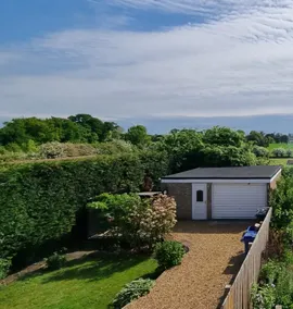 The Laurel Cottage - Image 2