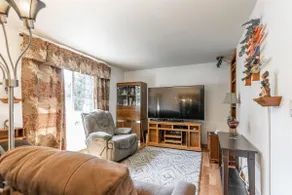 Blissful Retreat w/A trail behind, 2 bathroom & AC - Image 2