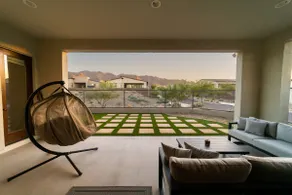 South Mountain Luxury Retreat - New & Modern - Image 5