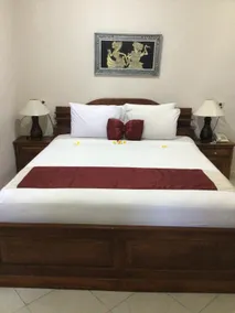 Hotel Room 11 Candi Dasa - Image 3