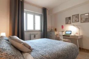Comfy 2 Bedrooms apt with A/C and Parking - Image 4