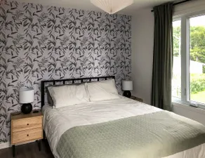 4 people, 2 Bedrooms, central, A/C, Parking - Image 2