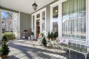 Denton Street Holiday House - Image 3