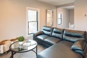 Haven Getaway - Private guest suite - Image 3