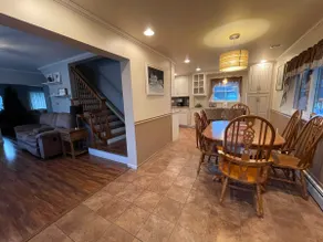 Two Sisters Country Home - Image 4