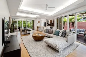 Modern airy duplex steps to River heated pool - Image 5