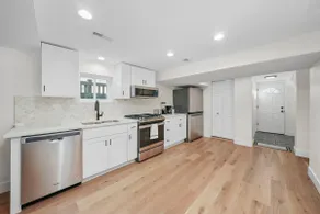 Modern apartment in great central location! - Image 2
