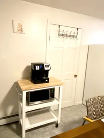 Glorious Suite near Downtown with washer/dryer - Image 5