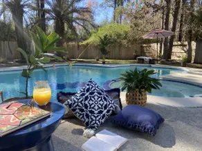 Pool Home Near IAH | Family-Friendly Stay - Image 4