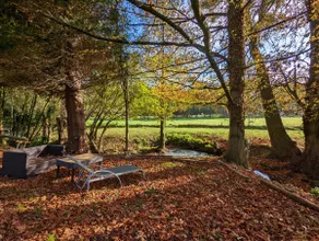 Farmhouse with garden and river - Image 5