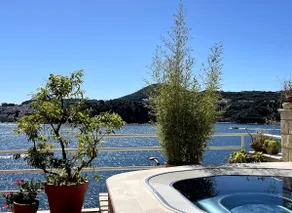 Sea side Villa for 6 + jacuzzi Dubrovnik Croatia - Image 5