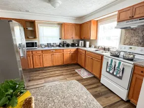 Cozy Dunn home - Sleeps upto 9; great for crew - Image 4
