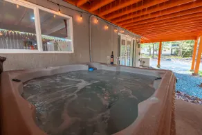 \"Grand Antilia\" 6BR Hot Tub,GameRoom, Minigolf & BonusRoom - Image 2