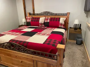Sleepy Hollow cabin on 4E Acres - Image 2