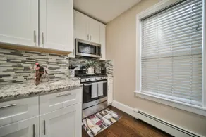 Hidden Gem 2 BR/1BA near Zoo 3 mil downtown Fenway - Image 3
