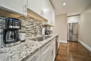 Hidden Gem 2 BR/1BA near Zoo 3 mil downtown Fenway - Image 5