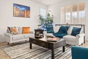 5BR Corporate Stay Near Westgate | Pets OK - Image 2