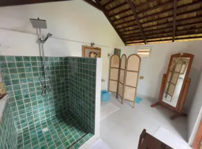 Tahitian bungalow on the beach - Image 5