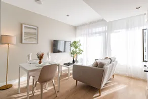 Airy Japandi, Modern, AC, Parking, Netflix - Image 2