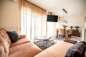 Central Luxury Apartment in Thessaloniki - Image 2